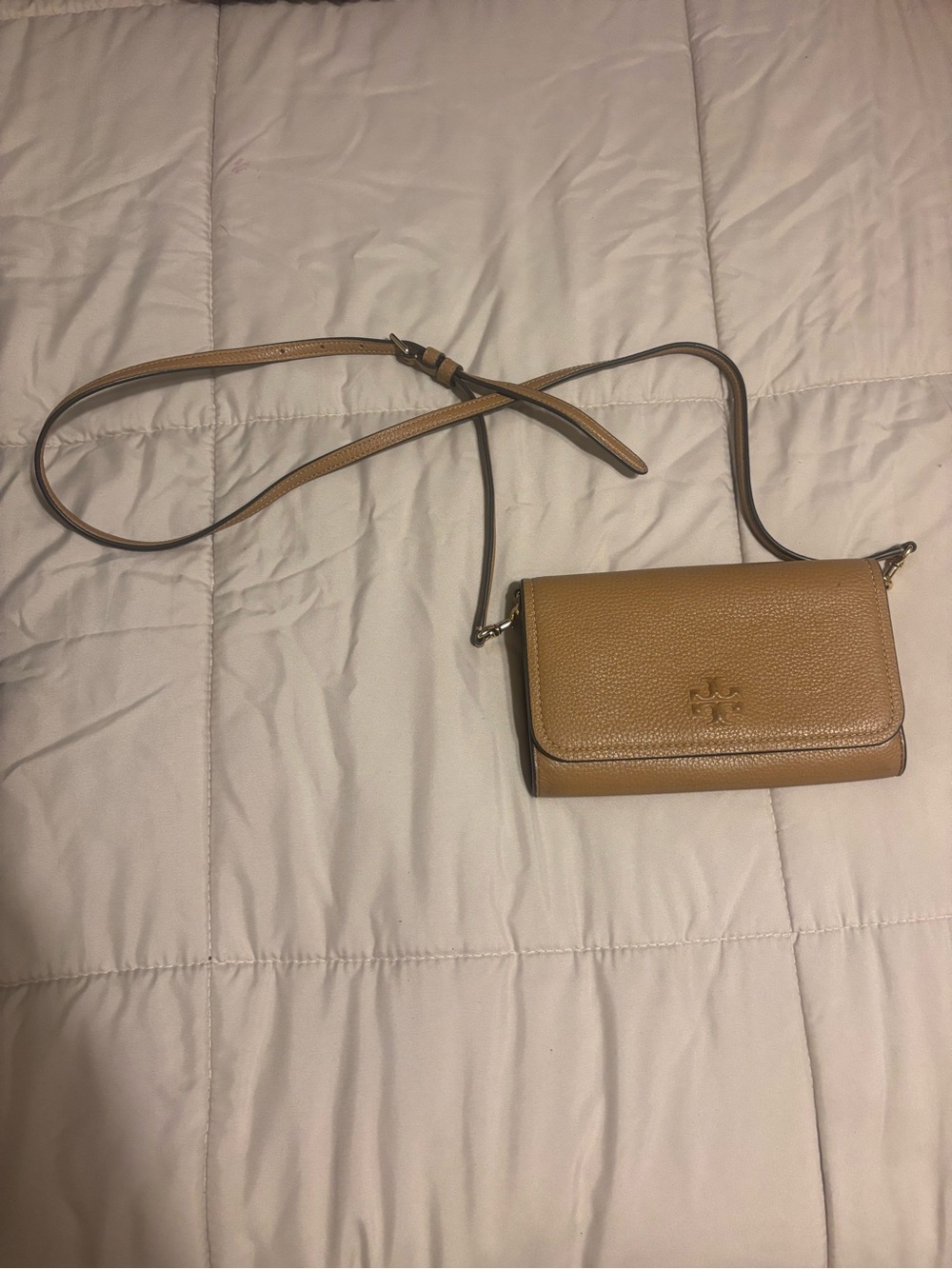 Tory Burch Camel/Tan Pebbled Leather Crossbody Wallet